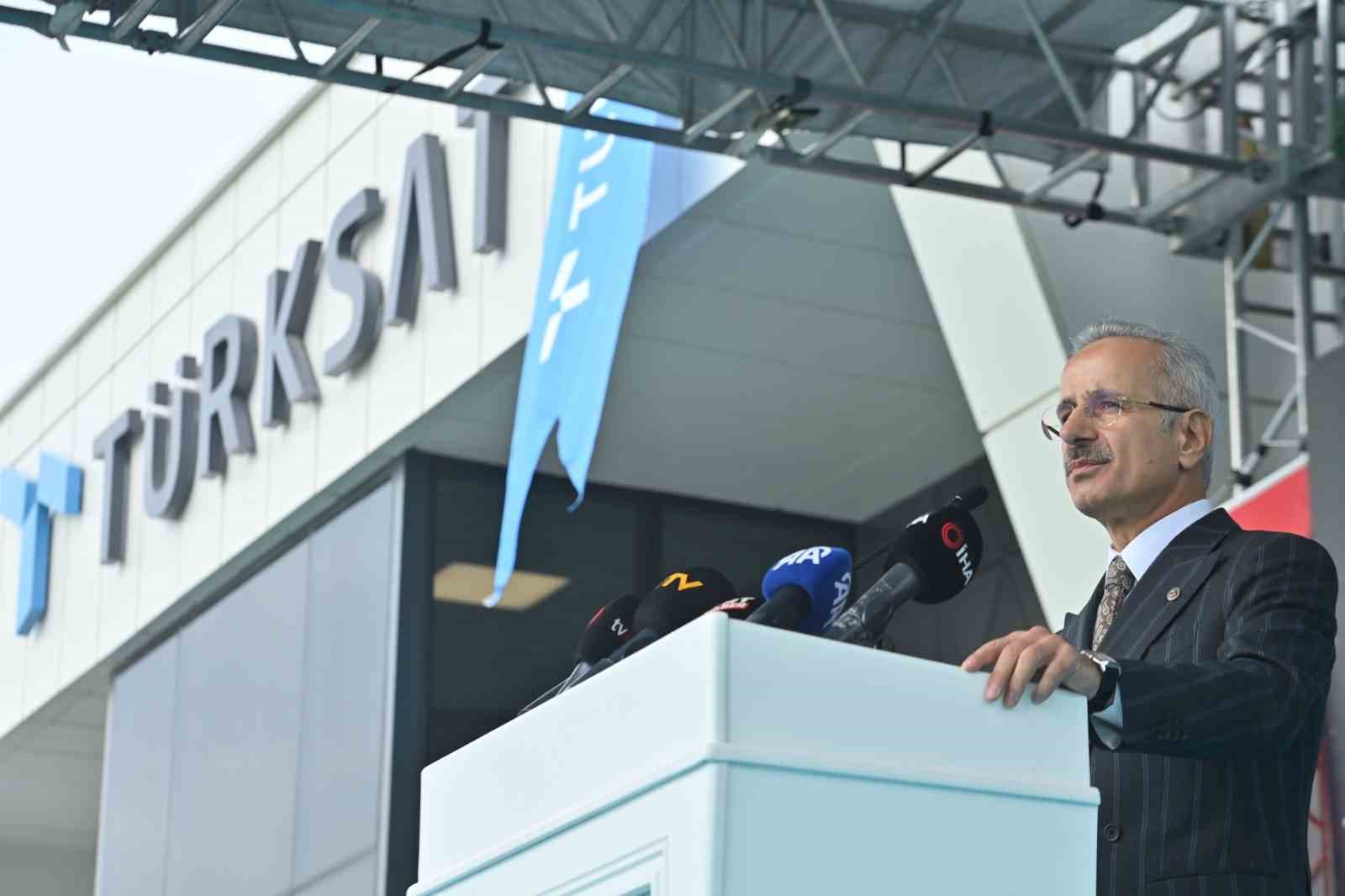 katarda eshail 3turksat biruni uydusu stratejik ortaklik anlasmasi imzalandi 1