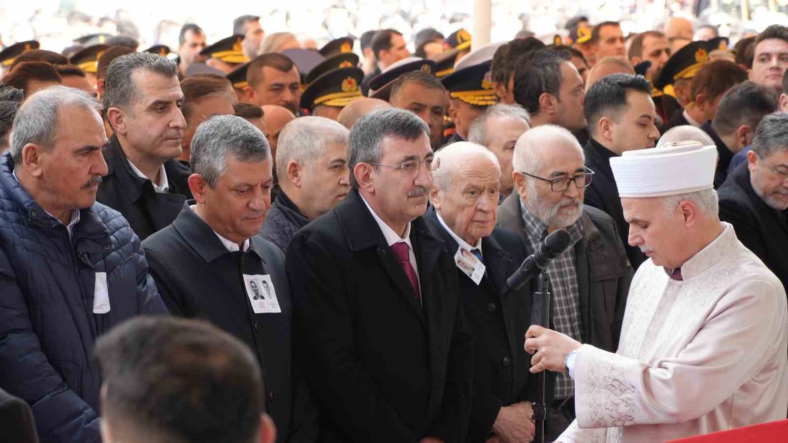 katarda helikopterin dusmesi sonucu sehit olan aselsan teknisyenleri icin toreni duzenlendi 4 S7rGuVLQ