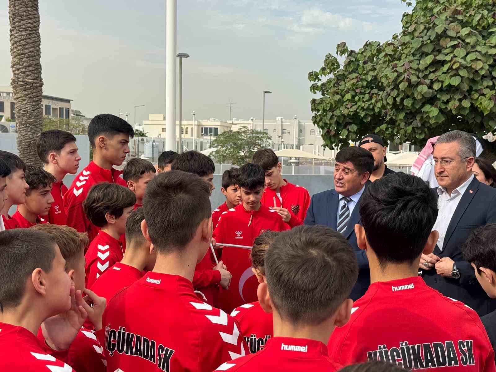 katarda mahsur kalan sporcular turkiyeye donmek uzere ugurlandi 3 AfhB8pIJ