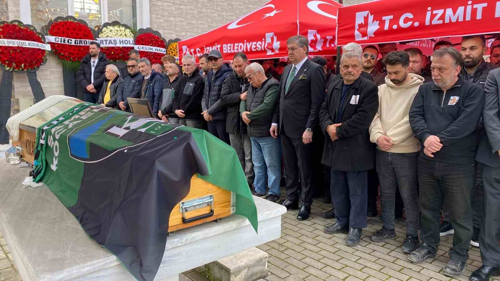 katliamda kalasnikof detayi 4