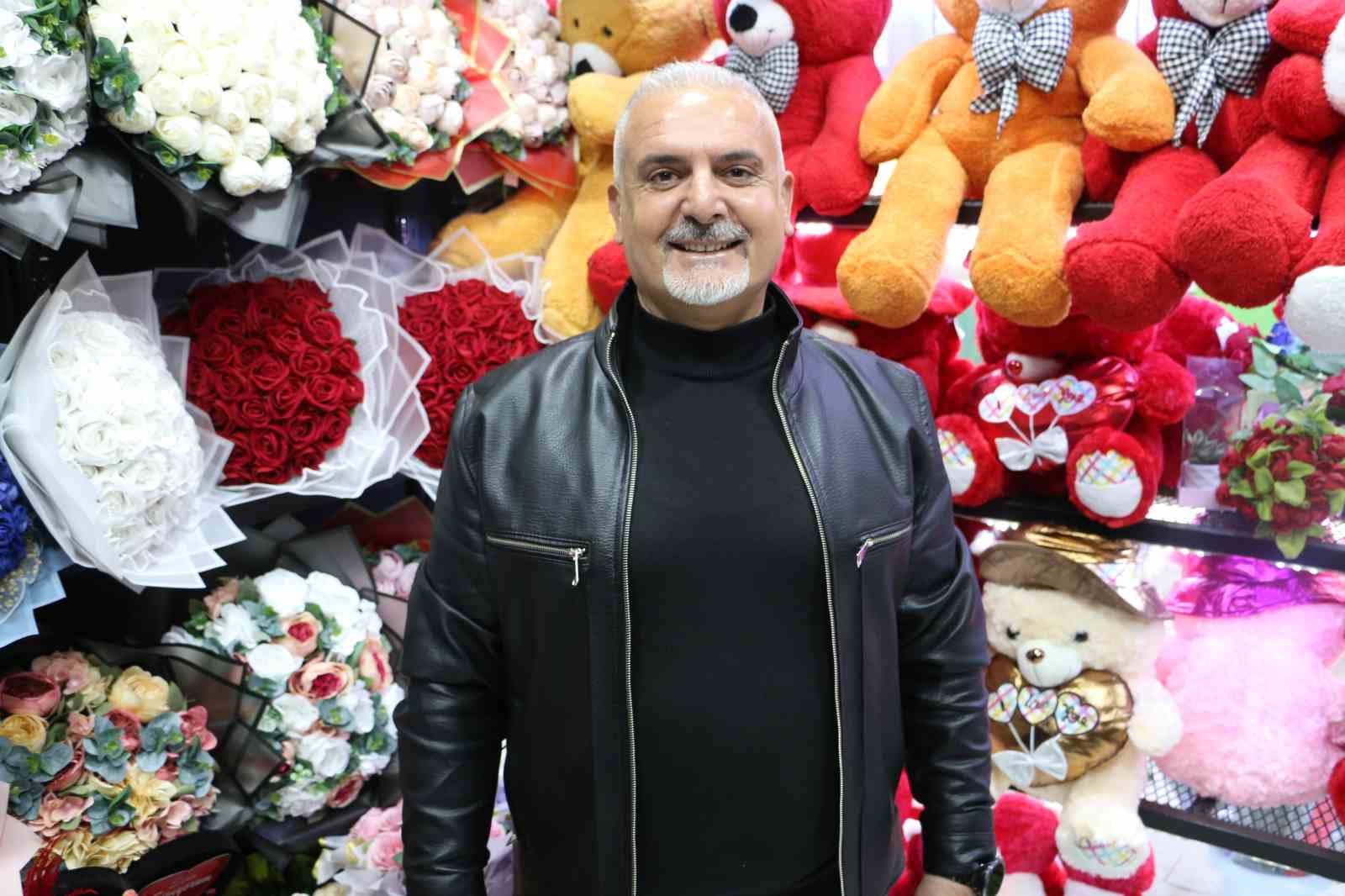 kavga diye geldiler ciceklerle karsilandilar 1 k6qPEtHc