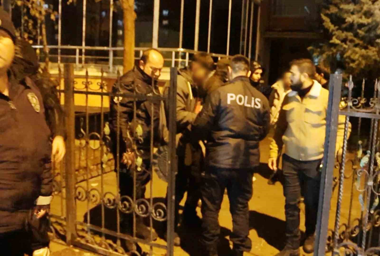 kavga edip kactilar polisin kovalamacasiyla yakalandilar 6 qNqVjw1i