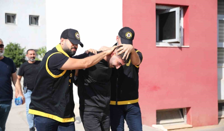 kavga-ettigi-arkadasini-100-metreden-vurarak-oldurdu-ben-vurmadim-dedi-SeMQ1rTX.jpg