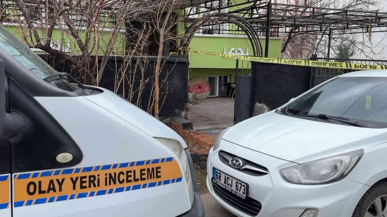 kavga ettigi karisini tufekle vurup agir yaraladi 4 un5caDes