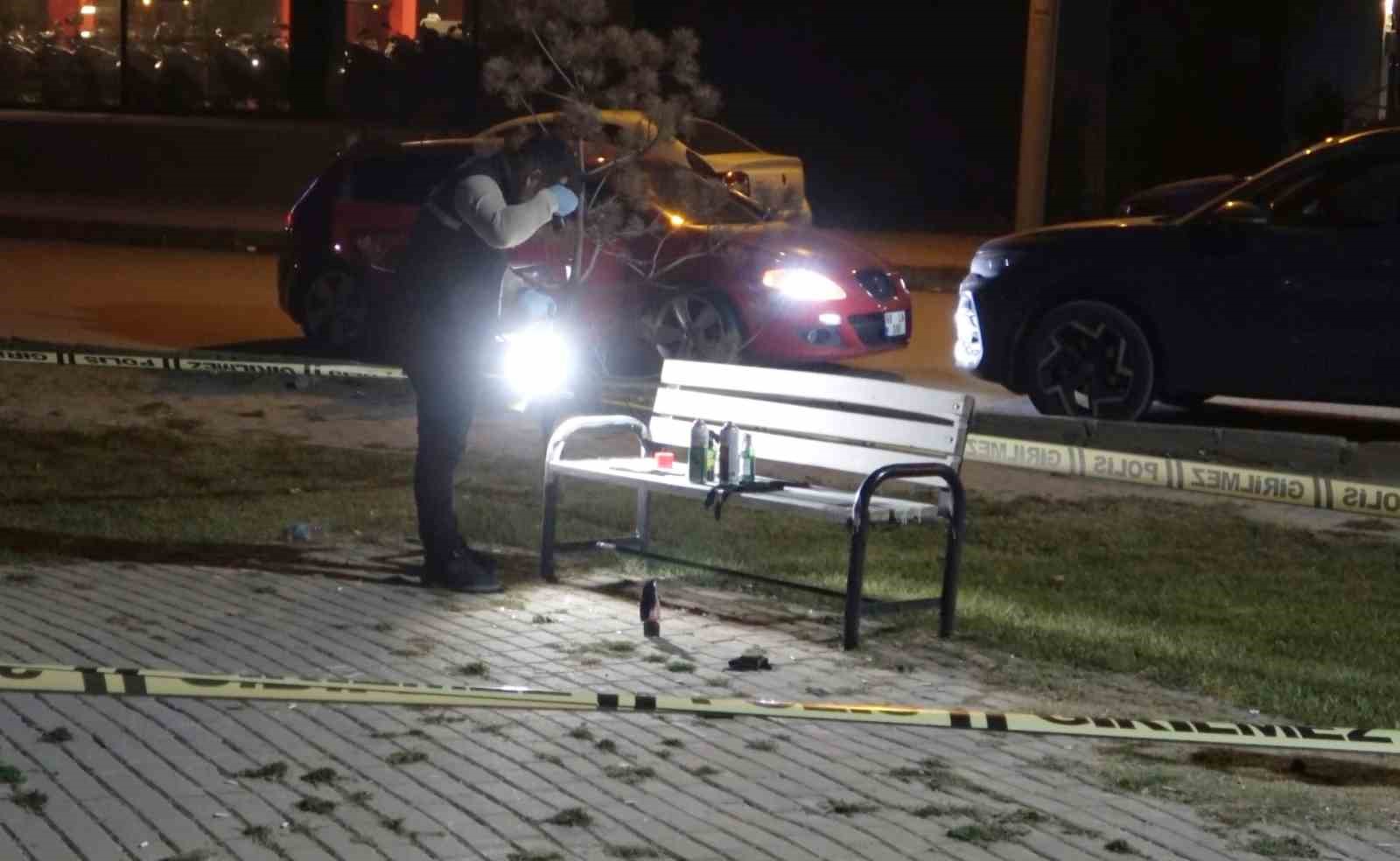 kavga icin molotofkokteyli hazirlarken sucustu yakalandilar 4 vjr9FrUh
