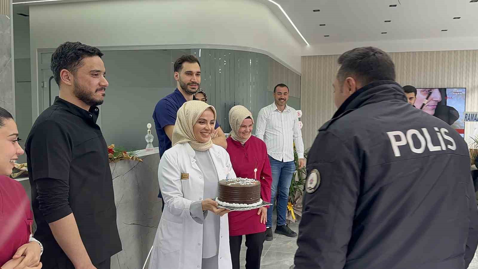 kavga ihbarina gelen polisler surprizle karsilasti 5 PIA5MKBh