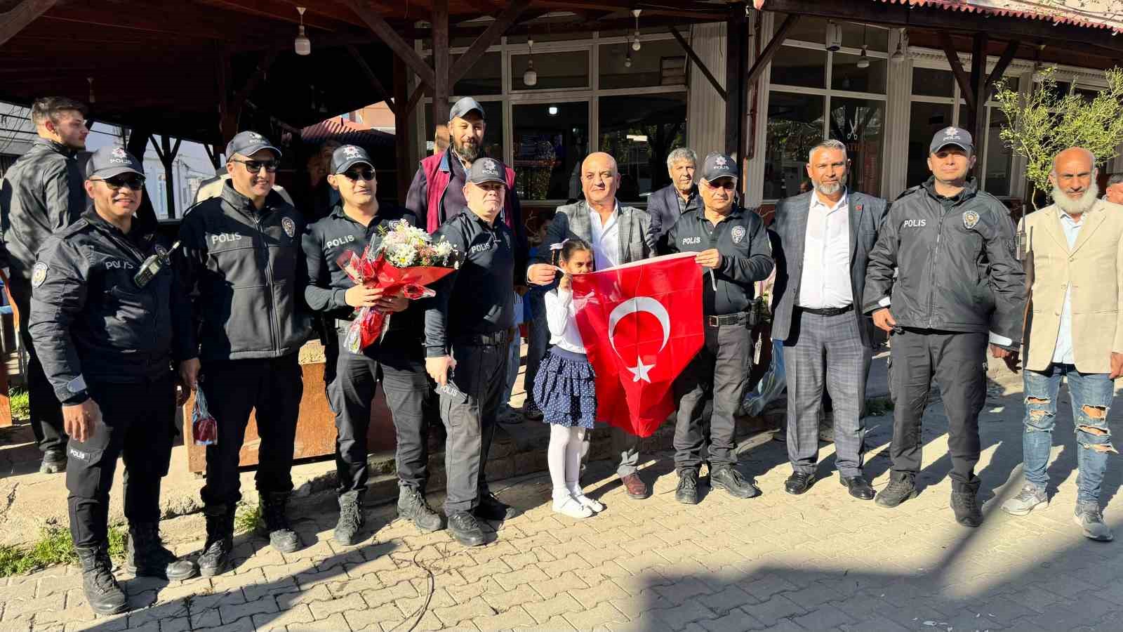 kavga ihbarina giden polislere surpriz karsilama 1 Kqg1pwvb