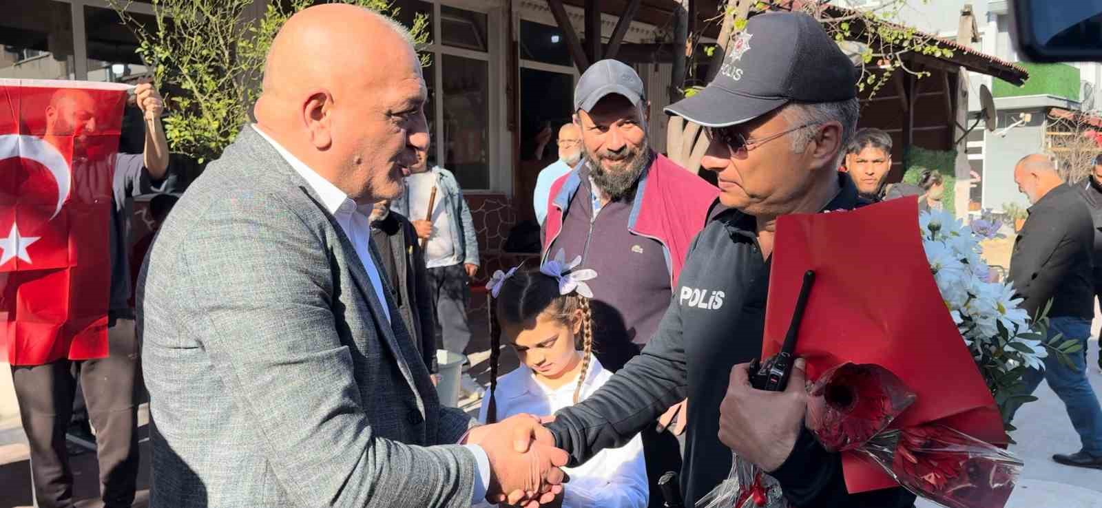 kavga ihbarina giden polislere surpriz karsilama 5 N3ZhQhQW