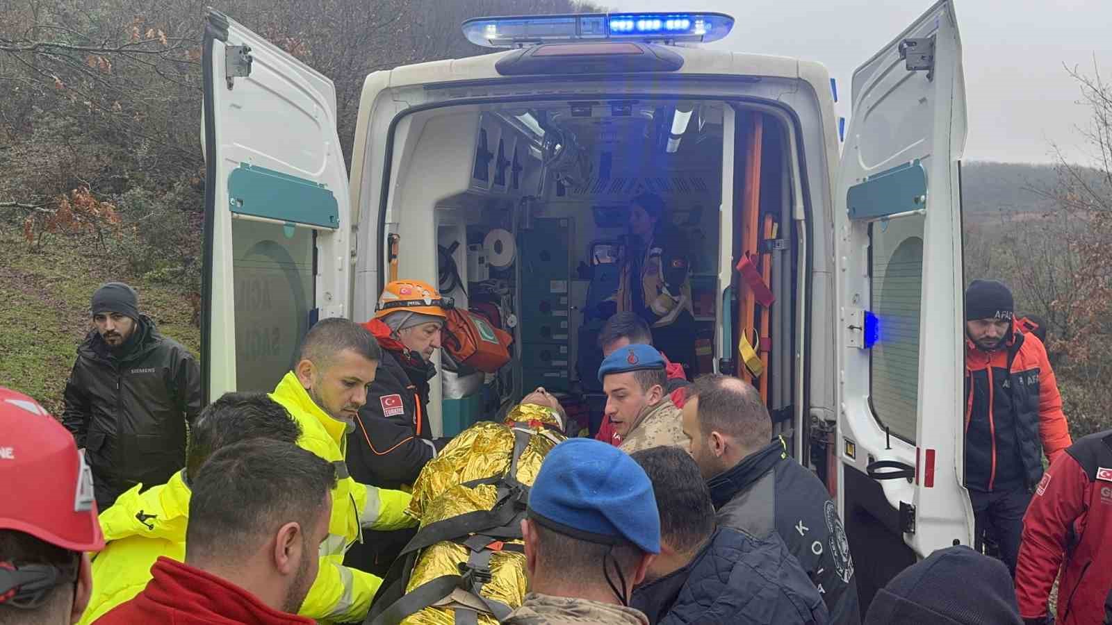 kaybolan 70 yasindaki adam 20 saatlik arama sonucunda sag bulundu 0 aqtUaqZK
