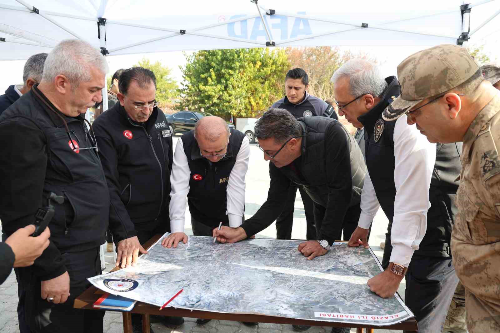 kaybolan otizmli cocuk 35 kilometrelik alanda araniyor 0 emjjM4i6