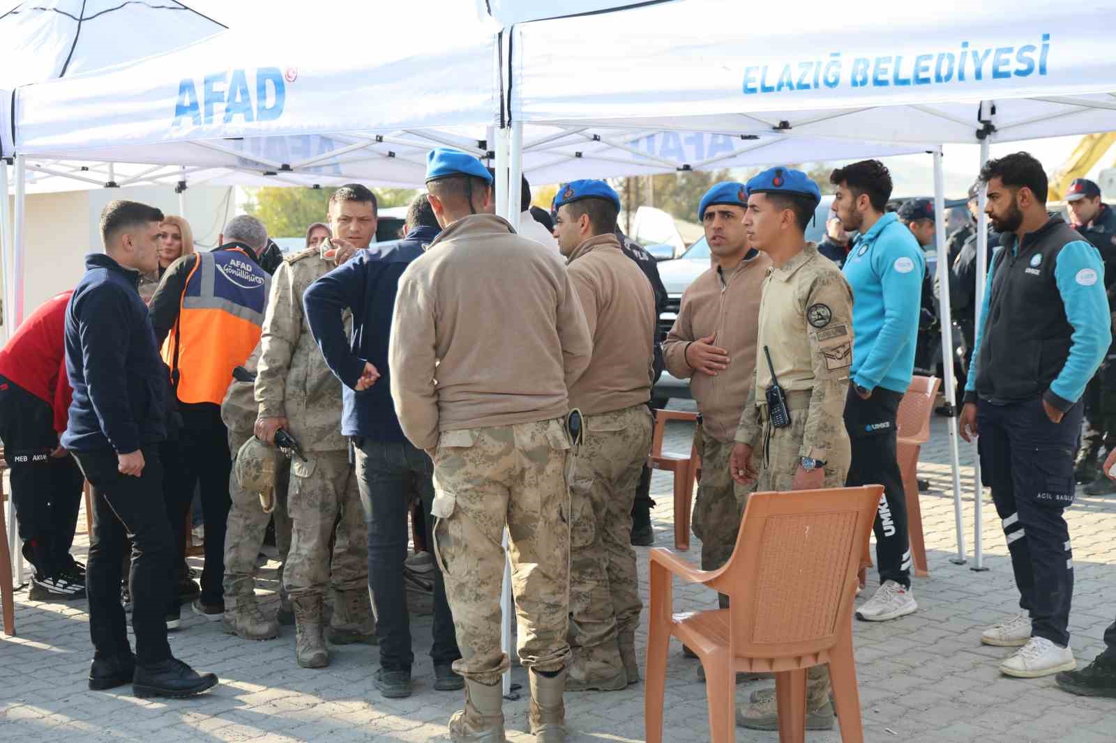 kaybolan otizmli cocuk termal dronlarla araniyor 4 XUFXLUnn