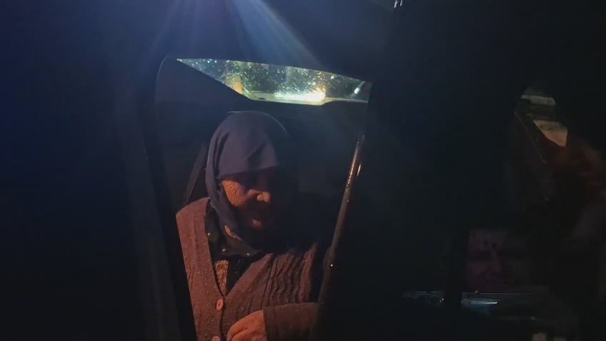 kaybolan sehit annesi jandarma ekiplerince bulundu 3 JKL8KkAT