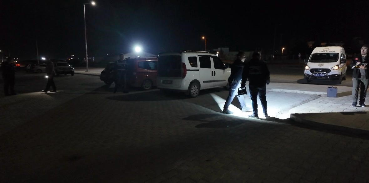kayinbaba kiziyla bosanma asamasindaki damadini vurdu 2si agir 3 yarali 5 VF4ln2ll