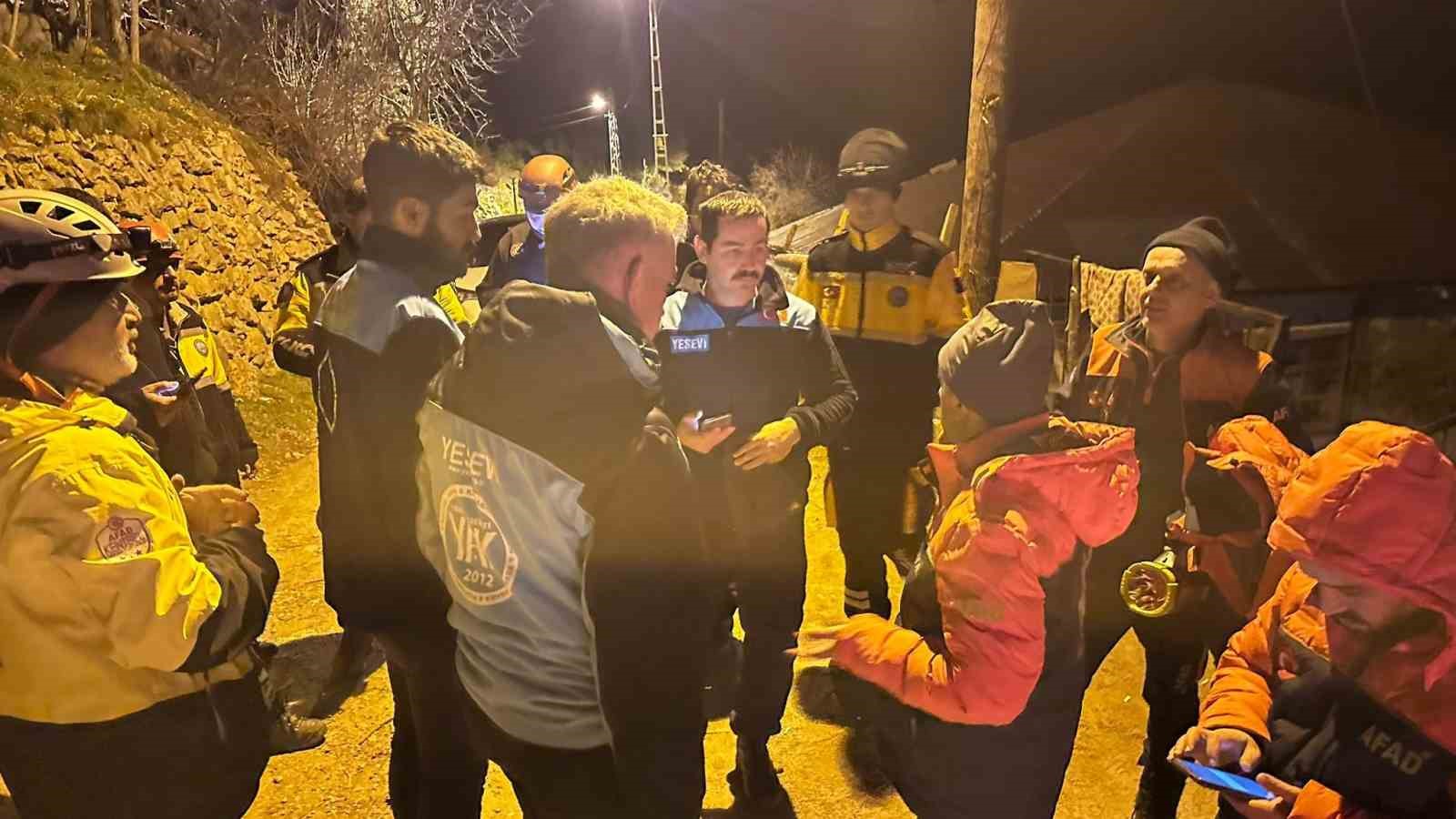 kayip alzaymir hastasi yasli adam araniyor 1 lG6IJUtu
