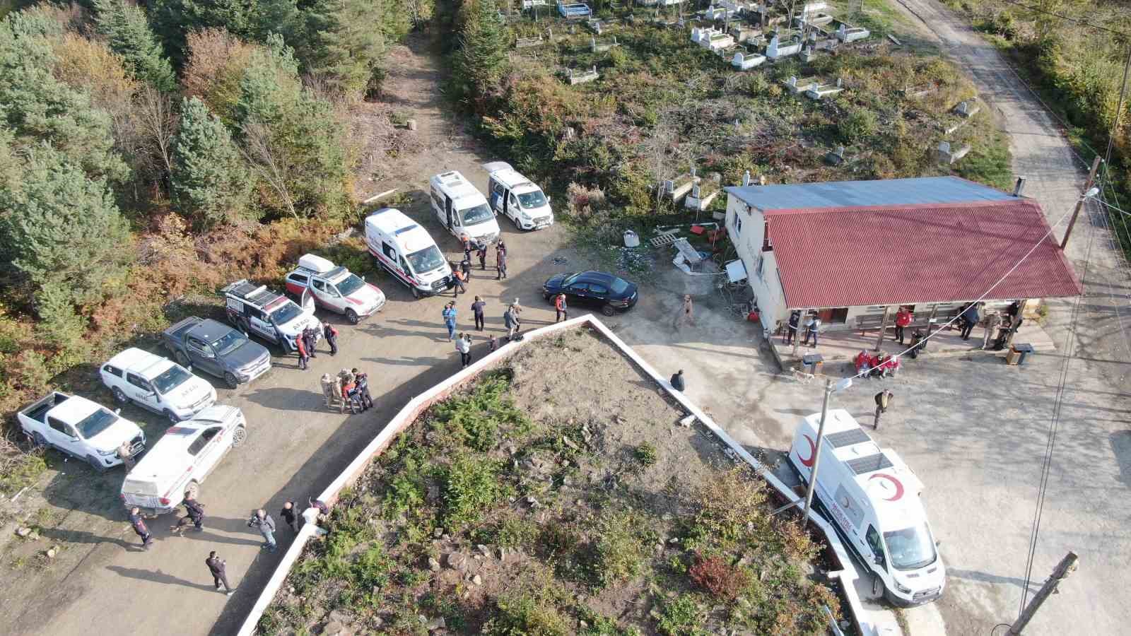 kayip anne ve oglunu arama calismalari altinci gununde devam ediyor 3