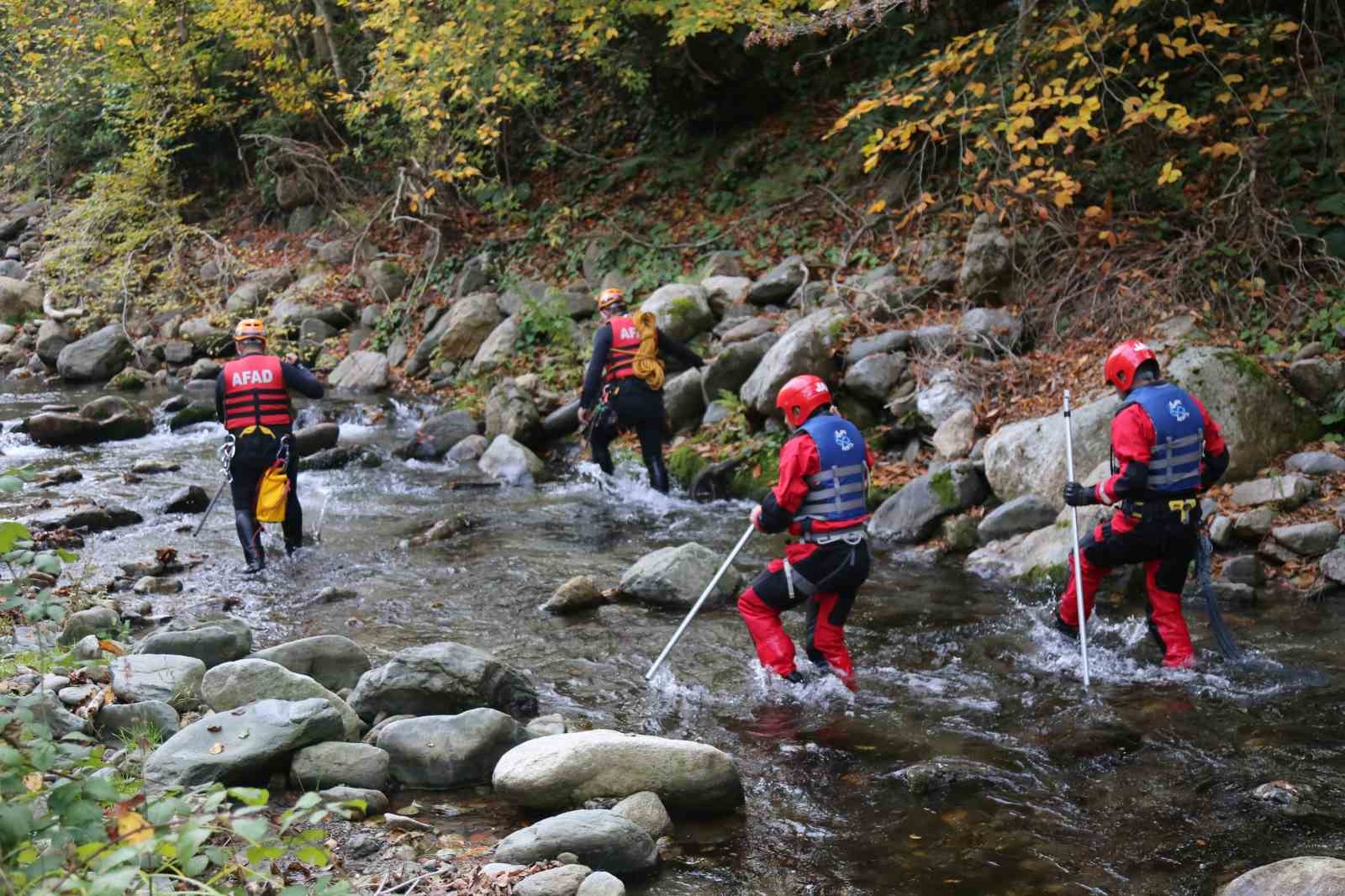 kayip anne ve oglunu arama calismalari devam ediyor 5