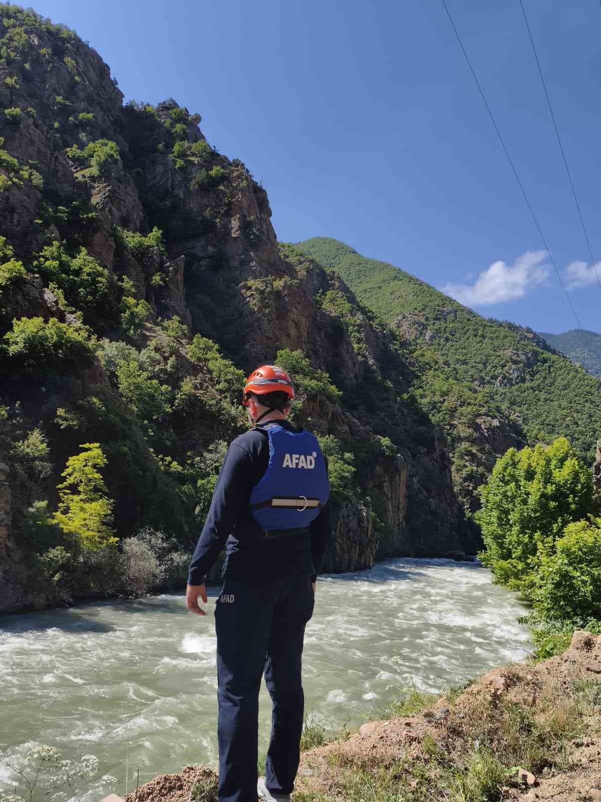 Kayıp baba ve oğlu arama çalışmaları 9. gününde sürüyor 5 kayip baba ve oglu arama calismalari 9 gununde suruyor 1 BFe6TeST