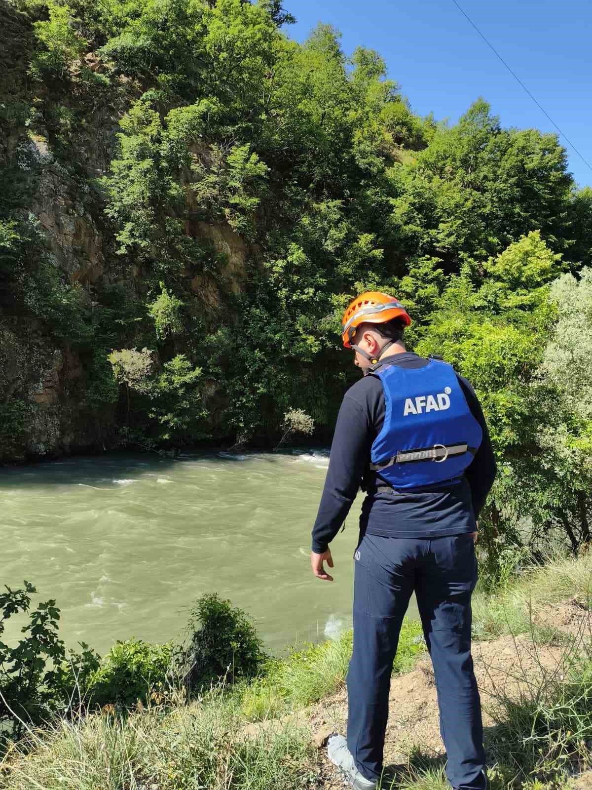 Kayıp baba ve oğlu arama çalışmaları 9. gününde sürüyor 6 kayip baba ve oglu arama calismalari 9 gununde suruyor 2 gQQWSv8y