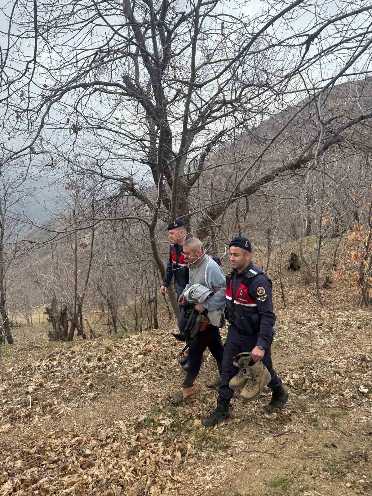 kayip dagcidan sevindiren haber 4 gun sonra bulundu 4 N71zF5my