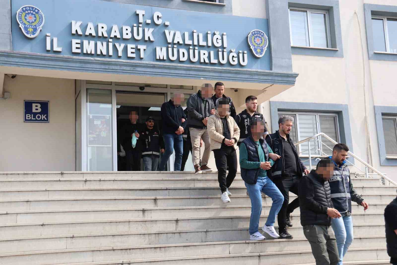 kayip dosyasi suc orgutune uzandi 7 tutuklama 1 EcSSidSh