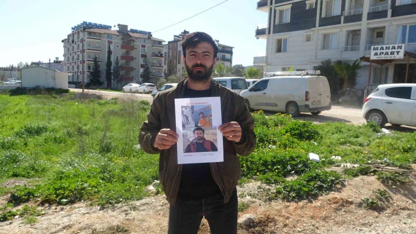 kayip genc 24 gundur araniyor en son tas uzerinde elbiseleri ve esyalari bulunmustu 2 mPXm4lG5