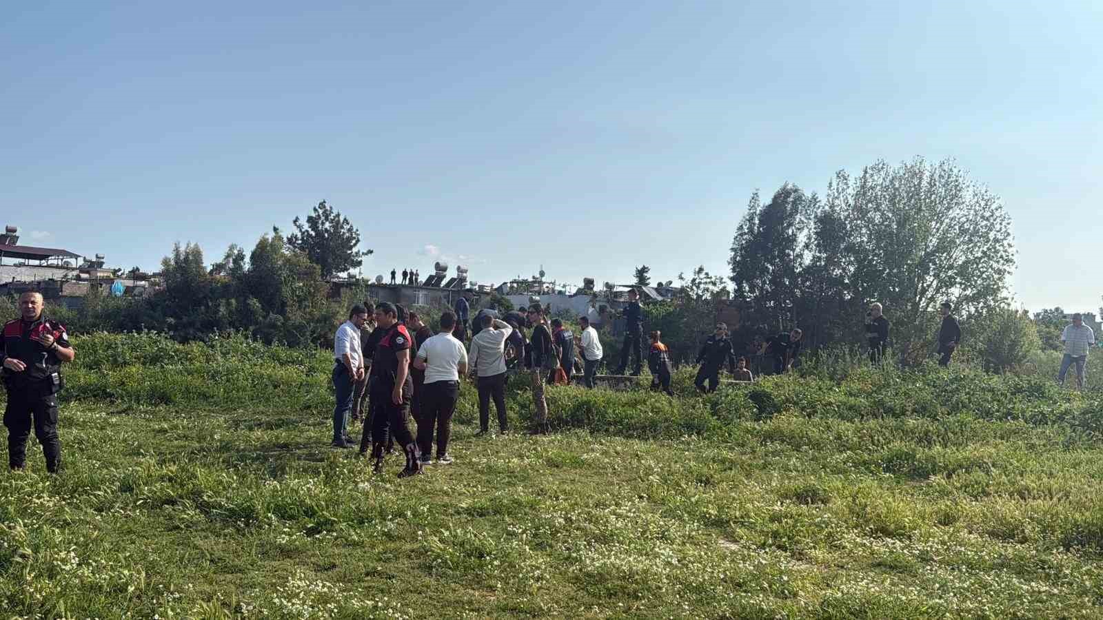 kayip gencin arandigi irmakta ceset bulundu 1 TsVbzwYQ