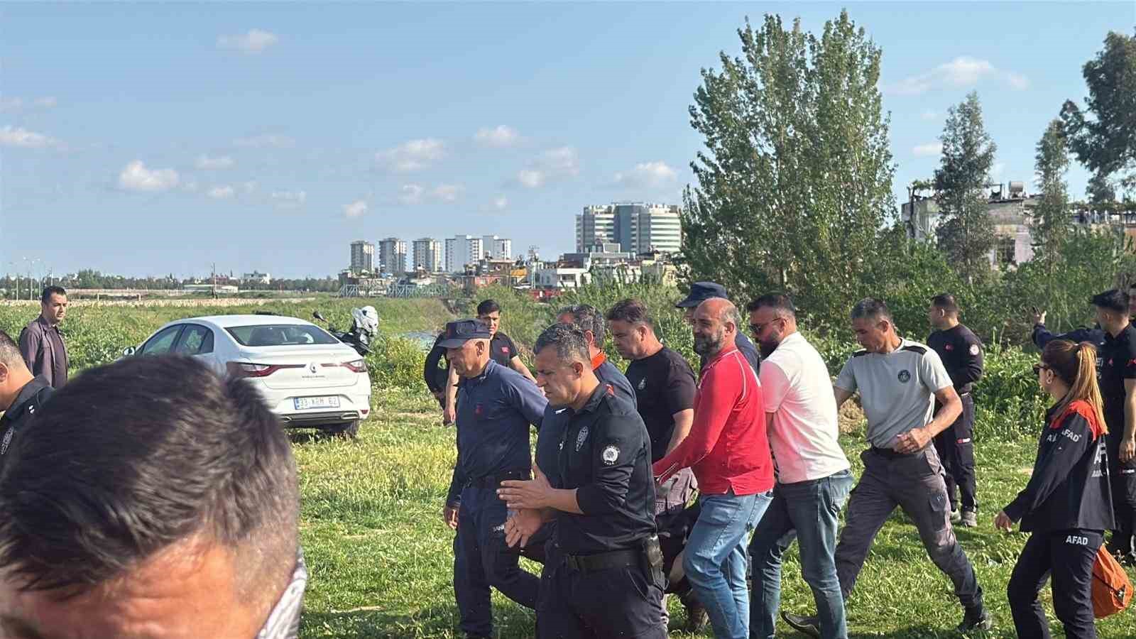 kayip gencin arandigi irmakta ceset bulundu 2 mtU9vseD