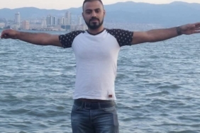 Fatih’te İETT otobüsü ile ambulansın çarpıştığı kaza güvenlik kamerasında 1 thumbnail