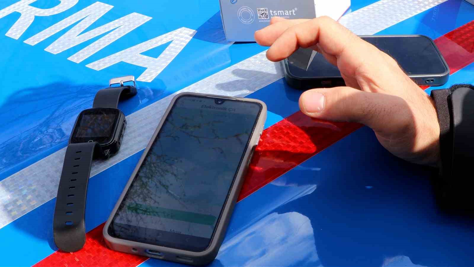 kayiplara karsi teknoloji kalkani alzheimer hastasina umut olan saat 4 G42JqFvT