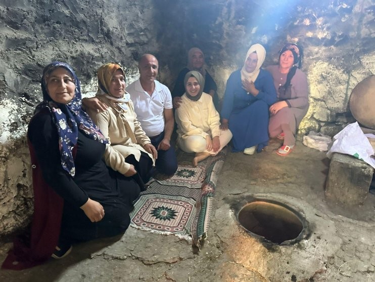 Kaymakam çizmeleriyle gündem oldu 7 kaymakam cizmeleriyle gundem oldu 3