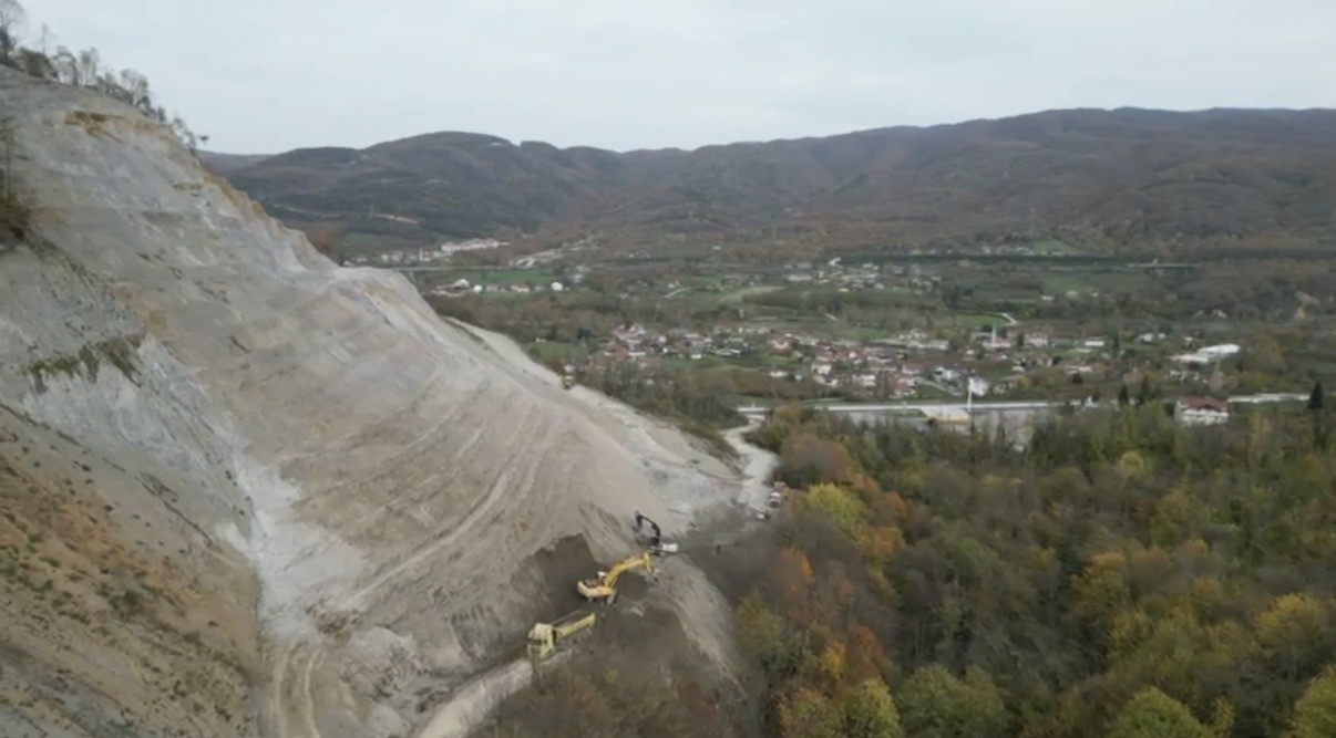 kaynaslida heyelan sonrasi hizli cozum 0 EBI6mhJh