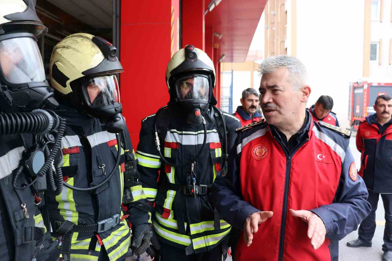kayseri itfaiyesi elektrikli arac yanginlari icin teyakkuzda 6 hZzS67Hi