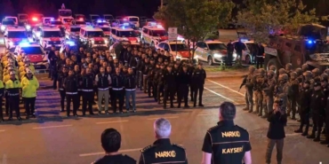 kayseri-polisi-tarihi-operasyona-bu-sozlerle-basladi-bugun-kayserinin-huzuru-asayisi-ve-guvenligi-acisindan-kGuhT4Tt.jpg