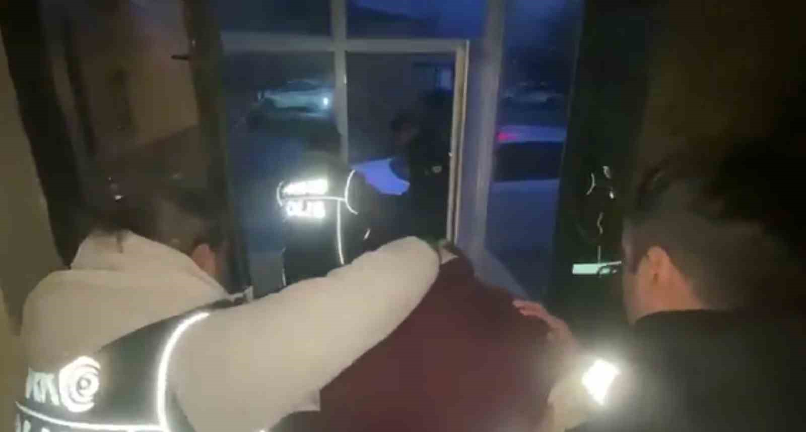 kayseride 104 kilo uyusturucu madde ele gecirildi 0 KJgnf5L6