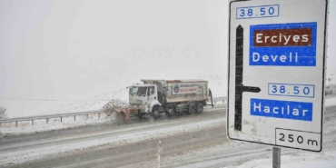 kayseride-137-mahalle-yolu-kapali-tlgIZRMl.jpg