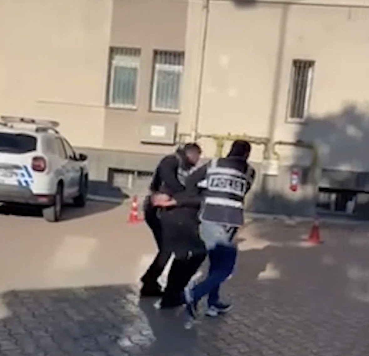 kayseride 2025 yilinda gasptan 44 sahis tutuklandi 1 7MrZnX3S