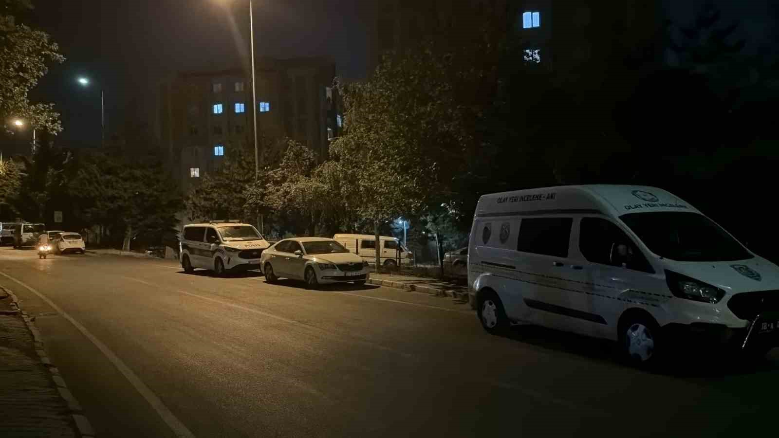 Kayseri’de 3. kattan düşen çocuk ağır yaralandı 8 kayseride 3 kattan dusen cocuk agir yaralandi 4 aUcngwnQ