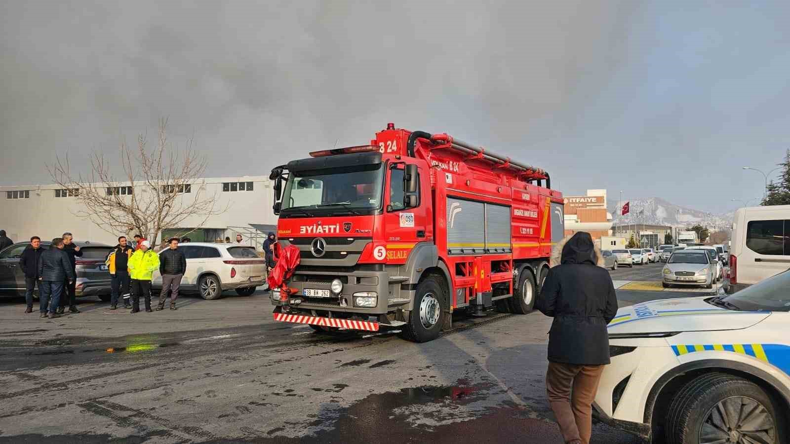 kayseride 3 kisinin oldugu fabrika yangiyla ilgili 7 kisinin yargilanmasina devam edildi 2