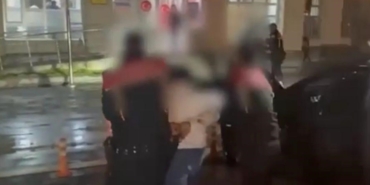 kayseride-3-polis-aracina-carparak-kacan-suc-makinasi-yakalandi-uqDZmQKP.jpg