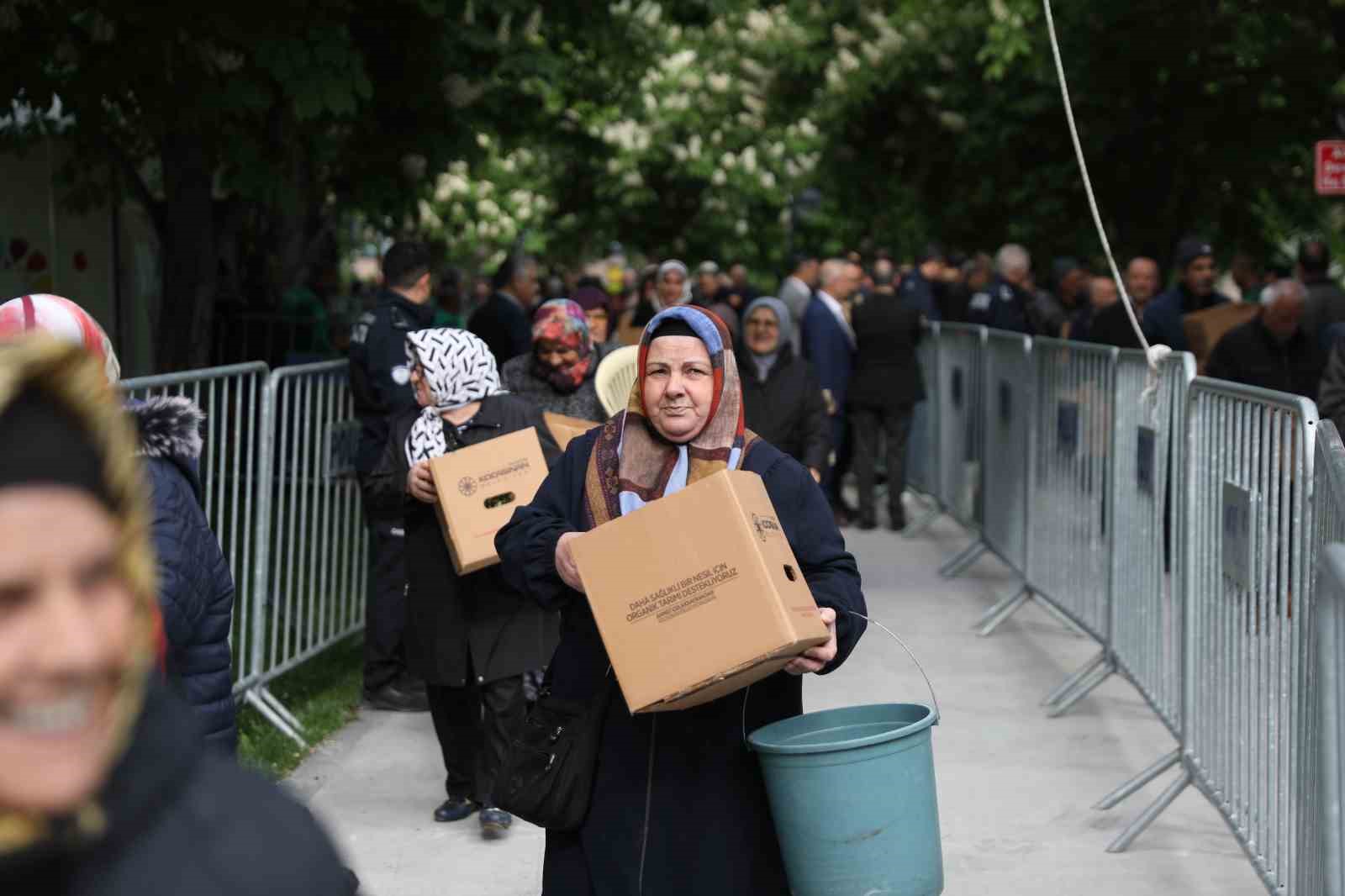kayseride 300 bin kok organik domates fidesine yogun ilgi 1 Ay4NvrIt