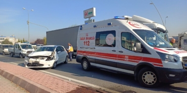 kayseride-5-arac-birbirine-girdi-5-yarali-8pC91eka.jpg