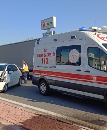 kayseride-5-arac-birbirine-girdi-5-yarali-8pC91eka.jpg