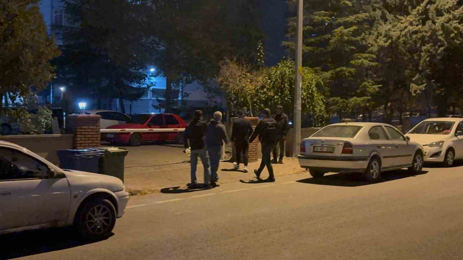 Kayseri’de 82 yaşındaki yaşlı adam evinde ölü bulundu 7 kayseride 82 yasindaki yasli adam evinde olu bulundu 3 38fcIdZm