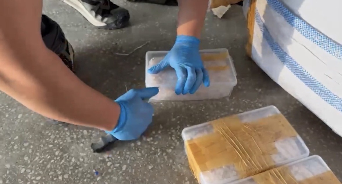 kayseride 9 kilogram uyusturucu ele gecirildi 5 gozalti 2 28gnw81s