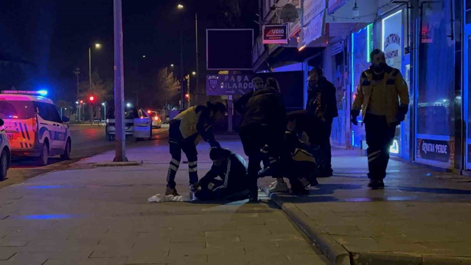 kayseride bicakli kavga 1 yarali 0 MM5PSRyU