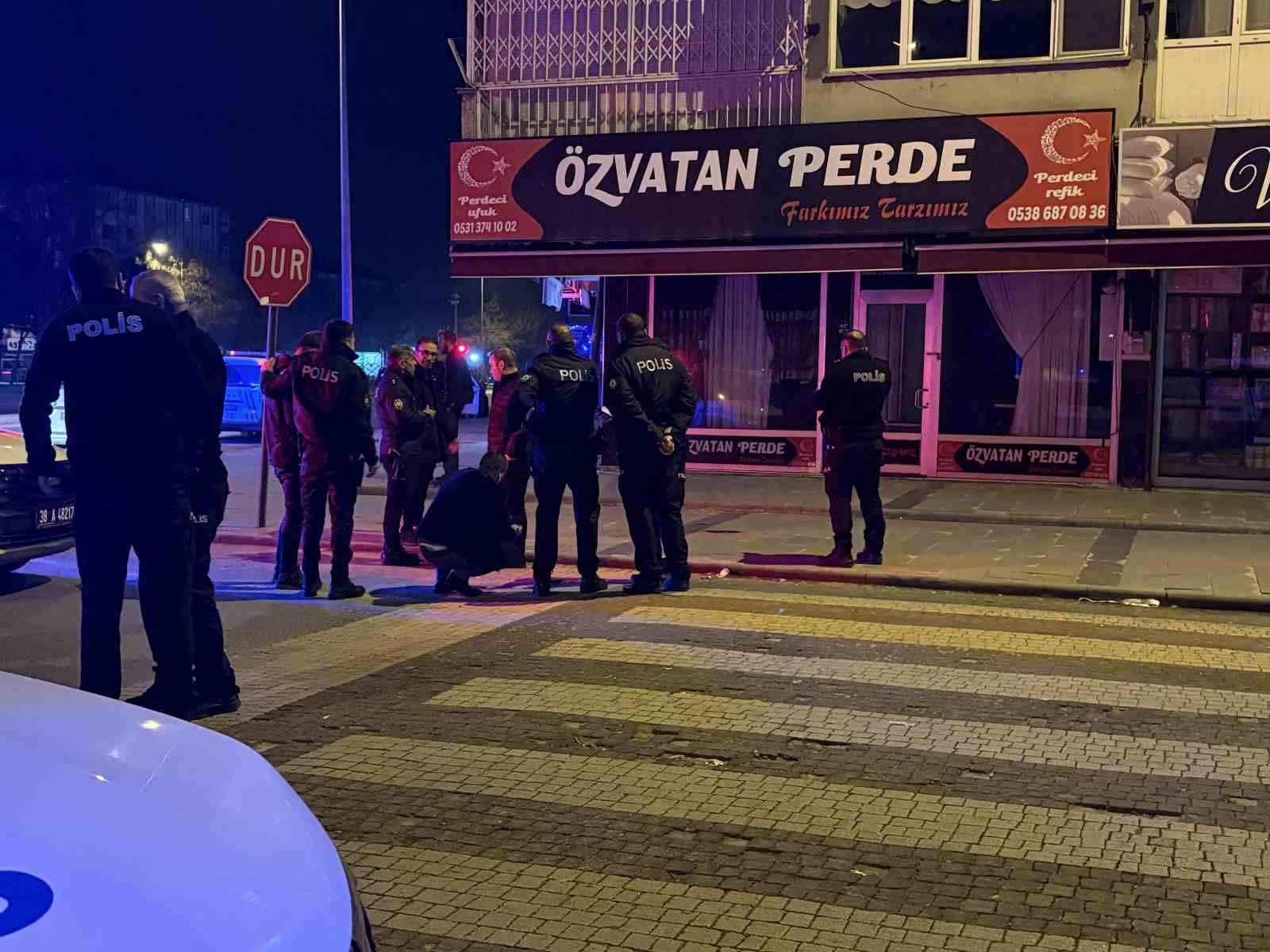 kayseride bicakli kavga 1 yarali 2 EjR7zEMf
