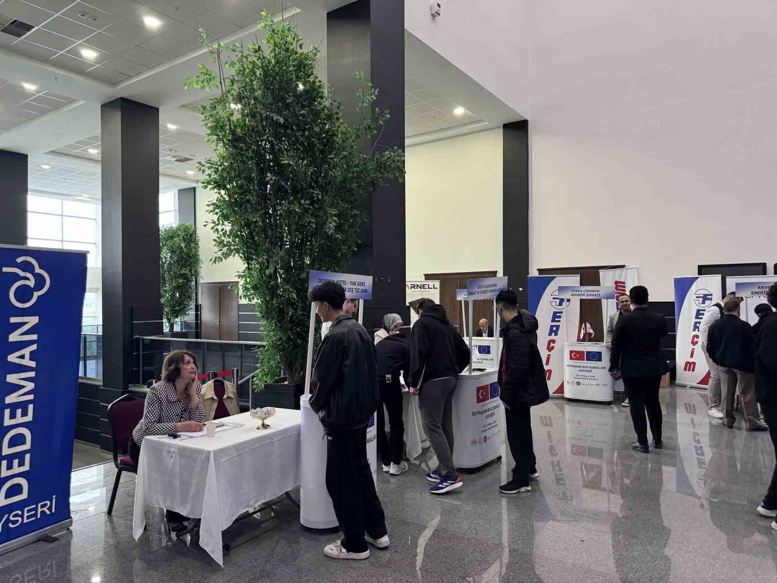 kayseride bin 500 issiz isverenle bulustu 6 985zTBLM