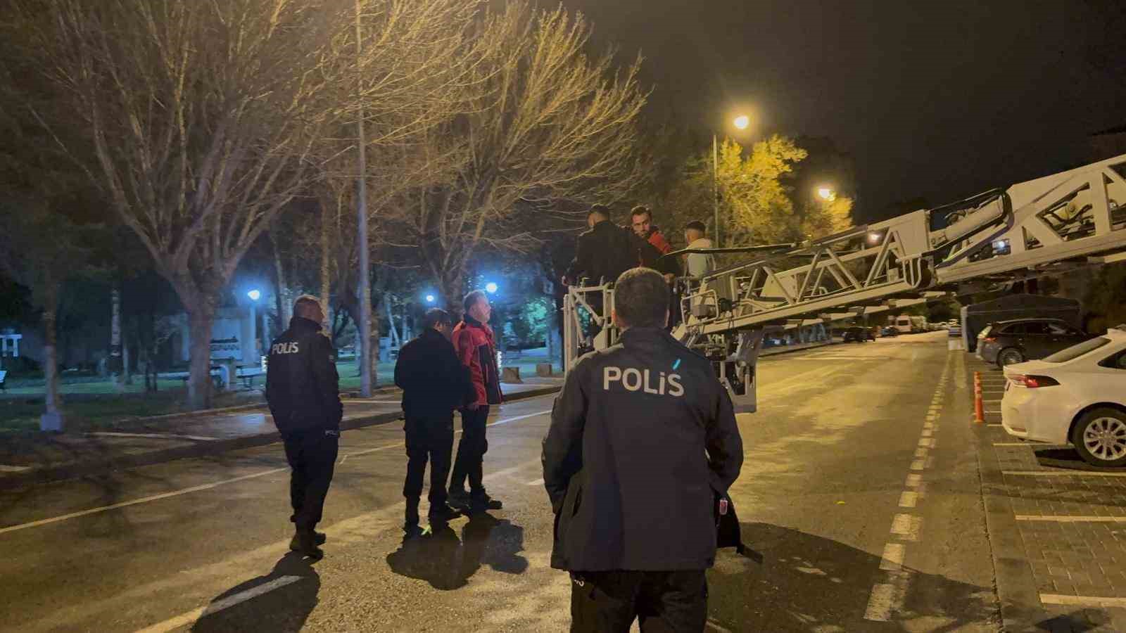 kayseride bir garip olay 3uncu kattan carsafla indiler 2 gozalti 4 1yRWmTv1