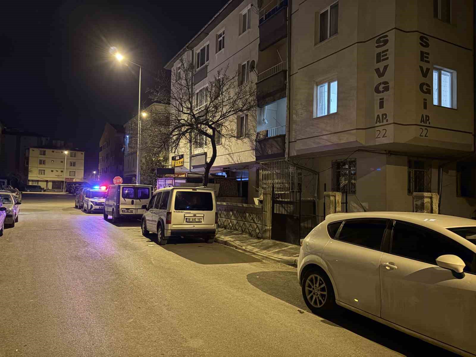 kayseride bir sahis enistesinin evini kursunladi 0