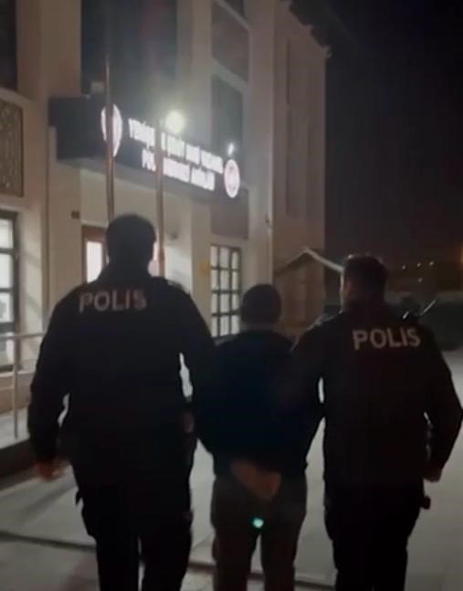 Kayseri’de eş zamanlı asayiş uygulaması: 148 aranan şahıs yakalandı 11 kayseride es zamanli asayis uygulamasi 148 aranan sahis yakalandi 7 2HKGvvVq